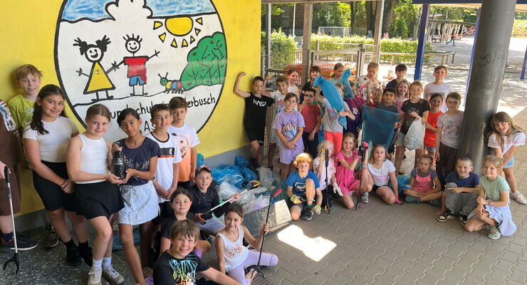 Gruppenbild Grundschule Astheim im Hollerbusch